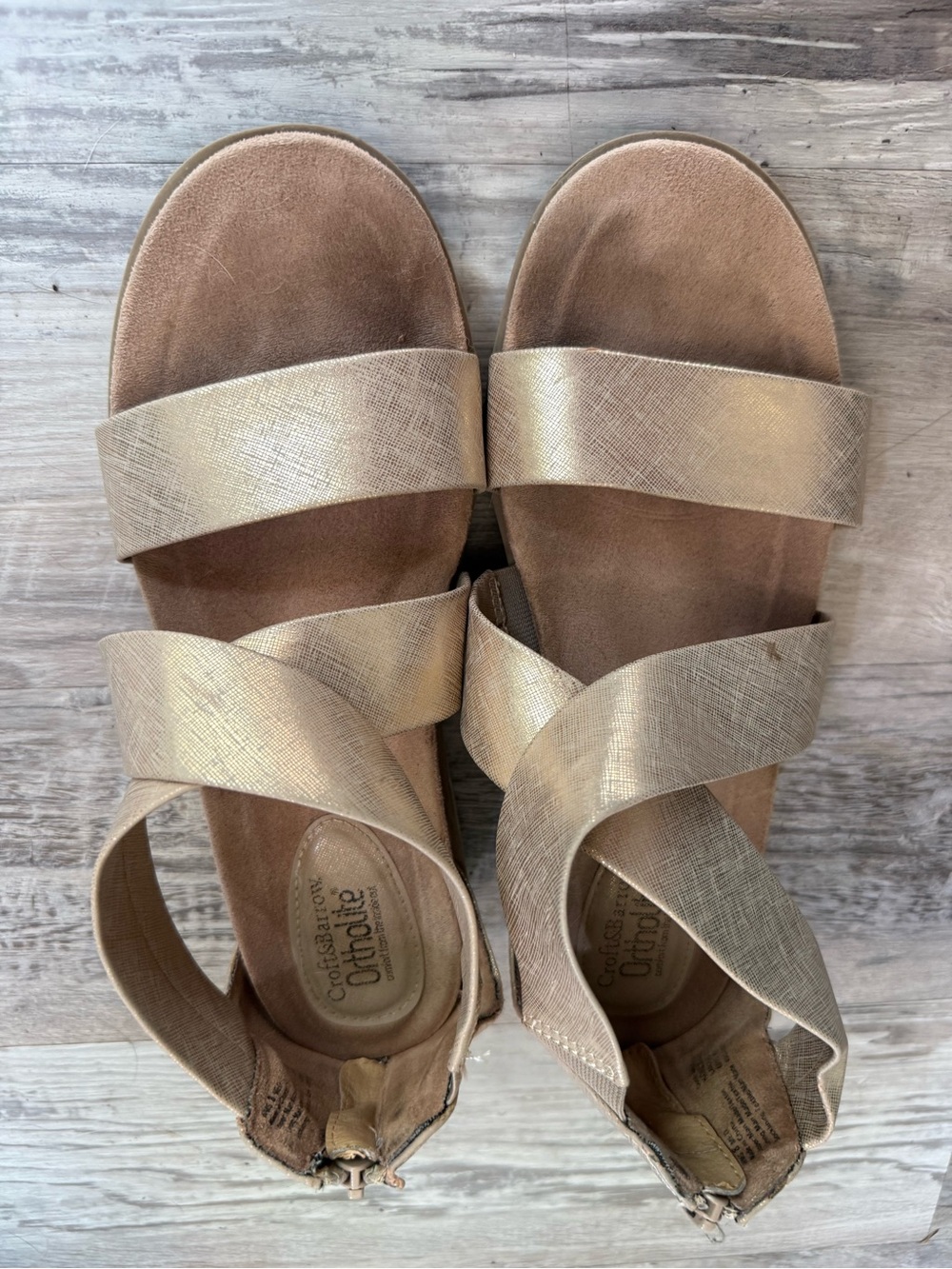 Croft & Barrow Ortholite Comfortable Metallic Tan Women’s Strappy Sandals Size 8